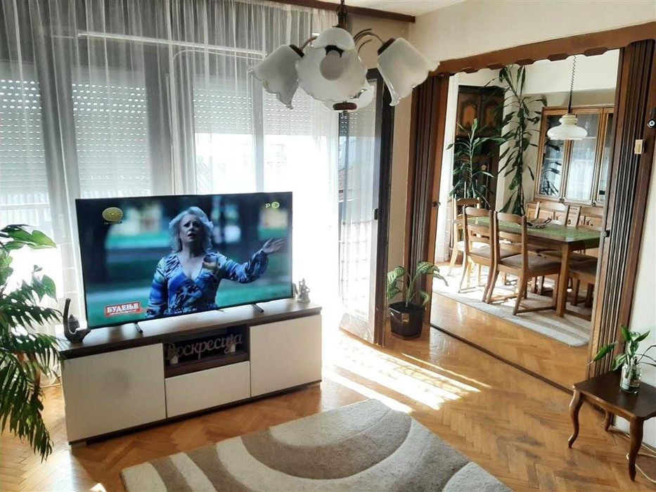 Дава се под наем Тристаен апартамент в Пловдив, Западен - 92 кв.м за 336.6 € - Снимка #1