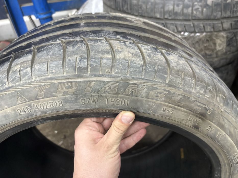 Резина TRIANGLE SPORT 245/40/18