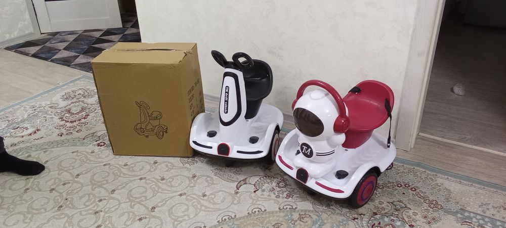 Скутер детский новый