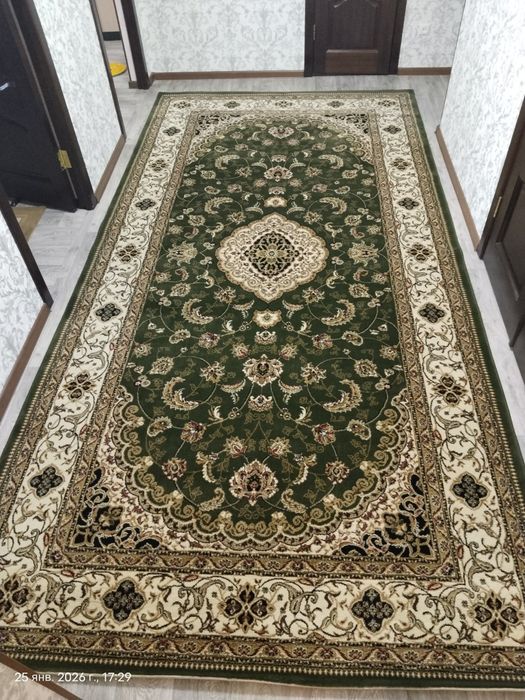 Продам ковер новый