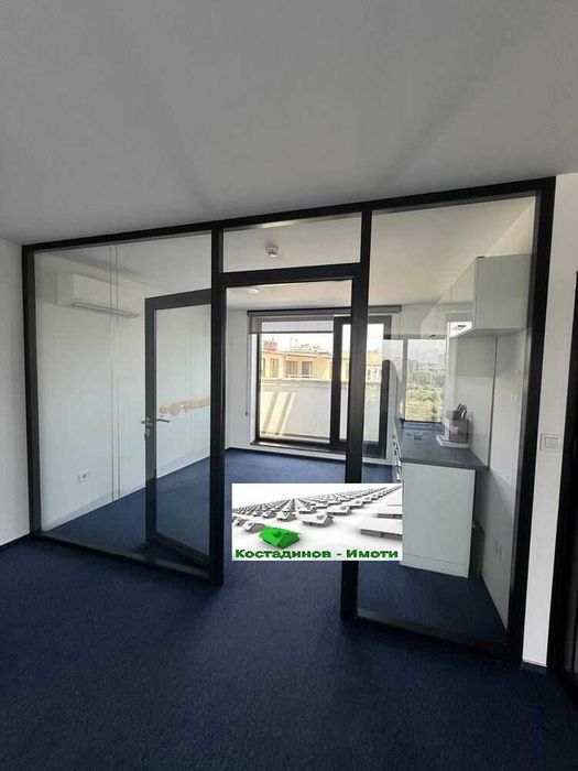 Дава се под наем Офис в Пловдив, Център - 104 кв.м за 1560 € - Снимка #4