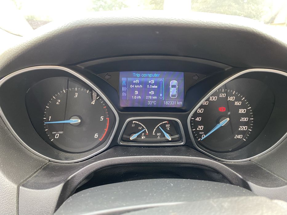 Ford focus 2011