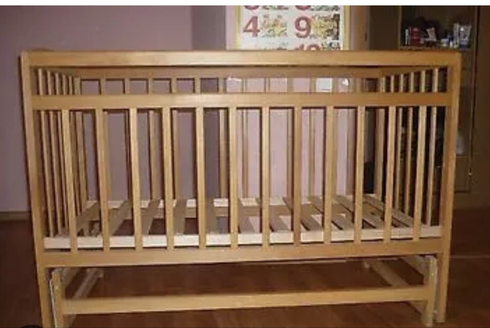 Продам манеж и мартас