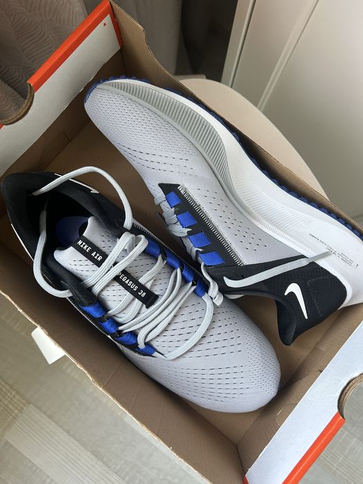 NIKE AIR ZOOM PEGASUS чисто нови