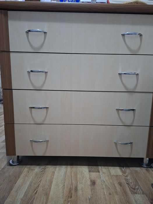 Продам комод в отличном состоянии