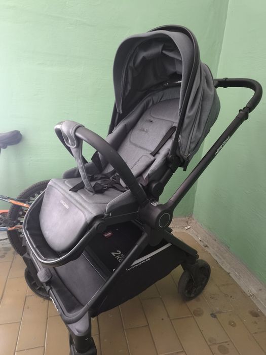 Продам коляску 2 в 1