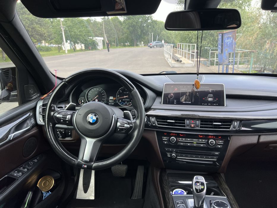 Vand  auto BMW X5 m5d  PROPRIETAR