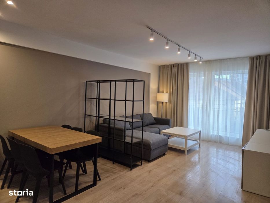 Apatament modern central zona Platinia