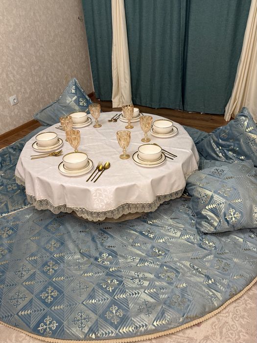 Аренда стол! Корпеше, посуда, дастархан
