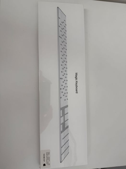 Клавиатура Apple Magic Keyboard with Numeric Keypad белый