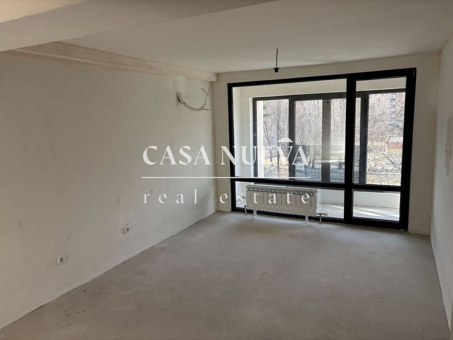 Продава се Тристаен апартамент в София, Гоце Делчев - 108 кв.м за 1322 €/кв.м - Снимка #1