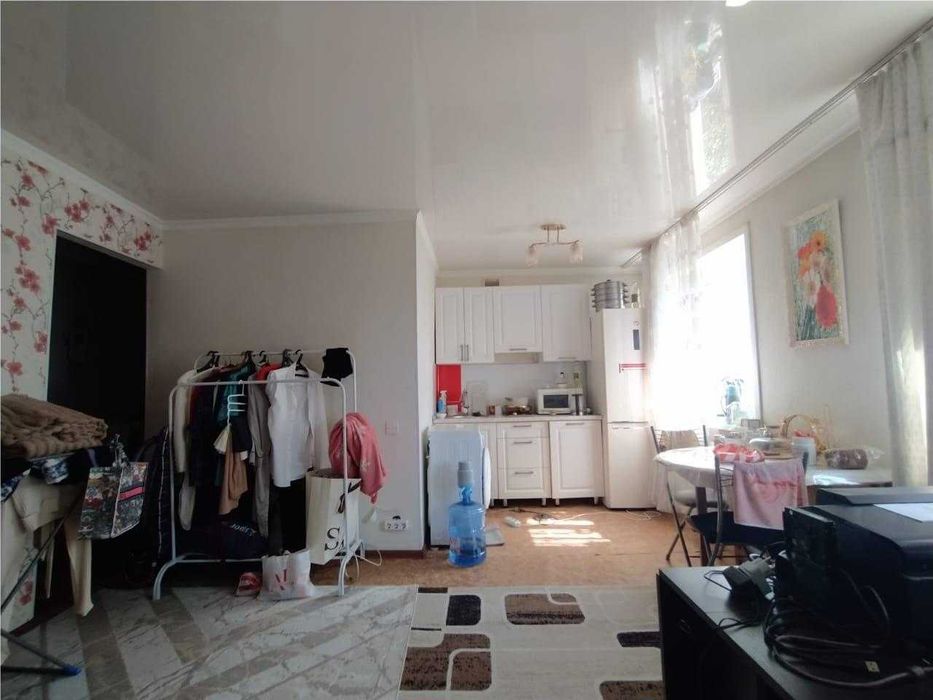 *Продается 1 -комн ,студия ,Район 1000 мелочей! Помощь в Ипотеке!