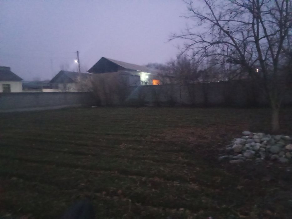 уй жой сотилади 10 суток 2 хона уйи бор