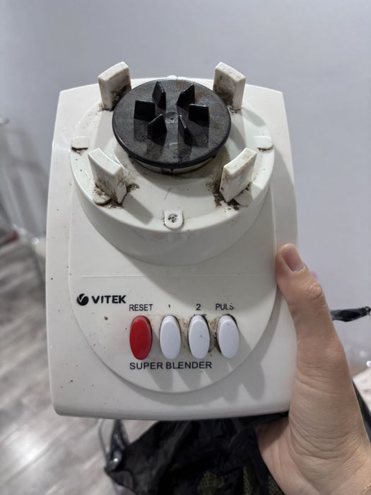 Блэндер на запчасти витек vitek