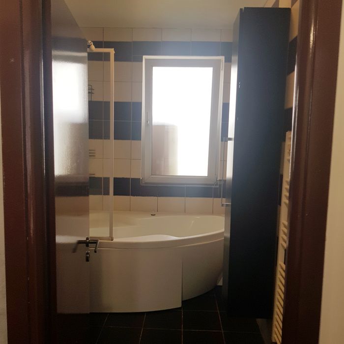 Apartament de închiriat