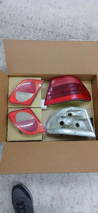 Фонари задние w 210