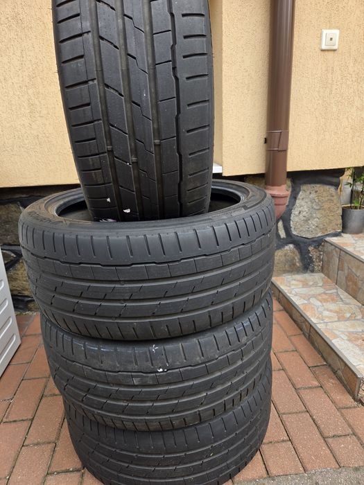 Anvelope HANKOOK 235/40/19