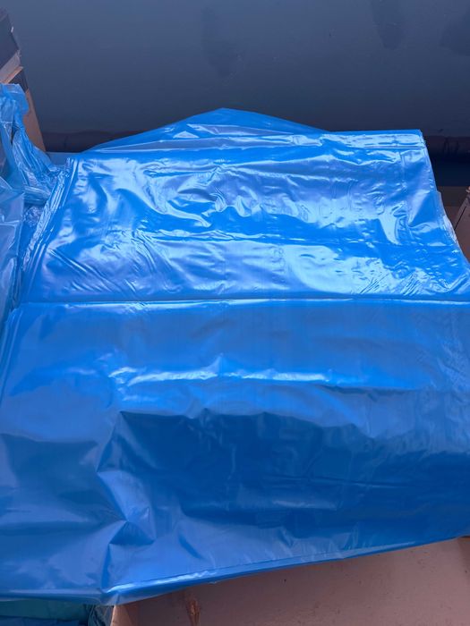 чувал, чували - 100/150 см - полиетилен. Тегло около 250 г/брой. В пакет по 50 бр.