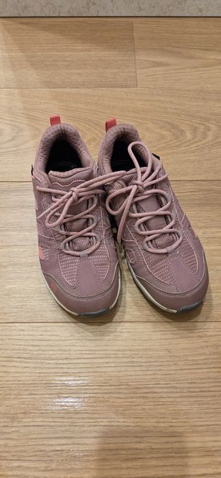 Туристически обувки Jack Wolfskin 35