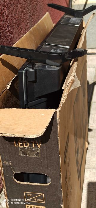 Телевизор 32инча