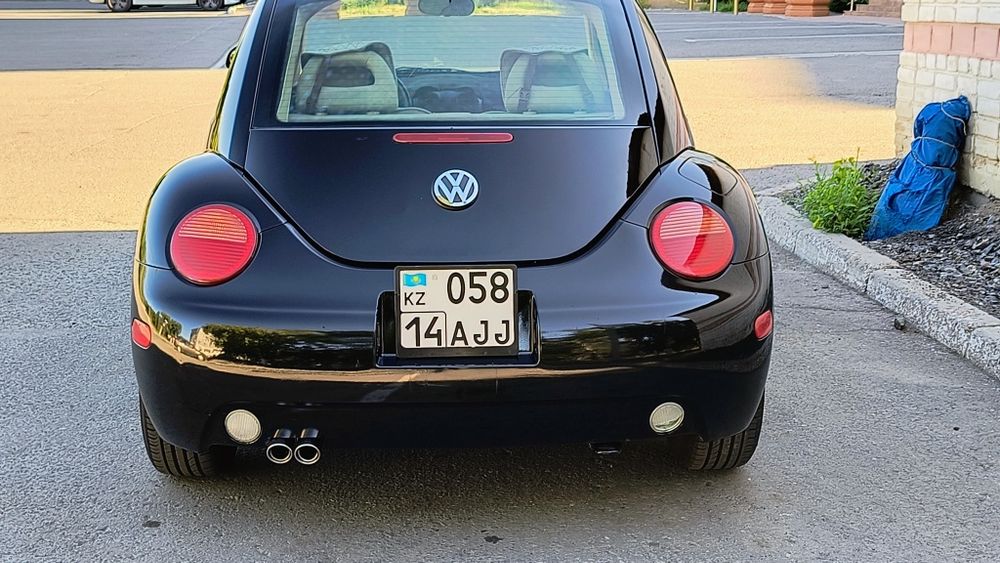 Продам авто vw beetl