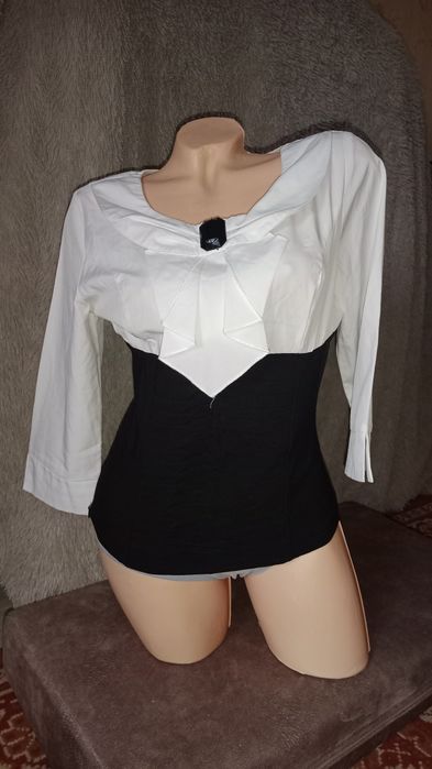 Продам кофточки.