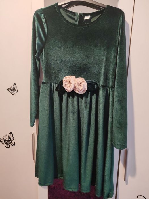 Vand rochita fete 10-11 ani