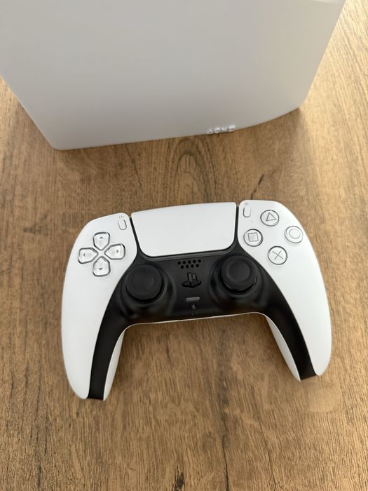 Playstation 5 slim Disk Edition 1tb Impecabil