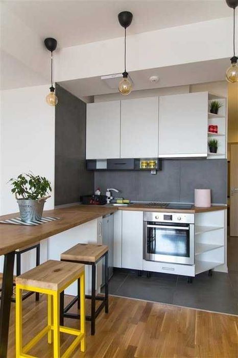 Продава се Двустаен апартамент в София, Център - 70 кв.м за 2643 €/кв.м - Снимка #1
