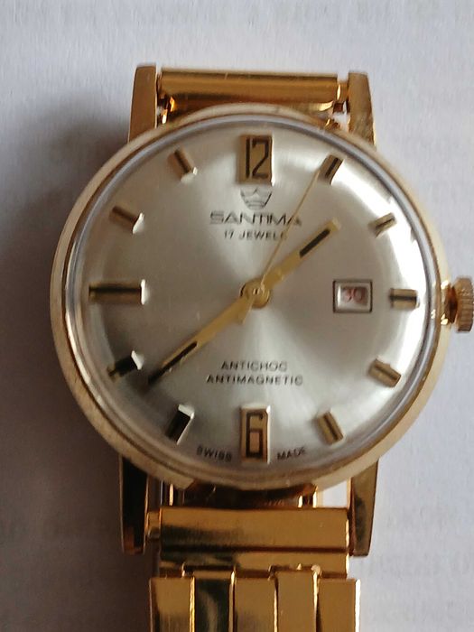 швейцарски и руски часовник Ракета