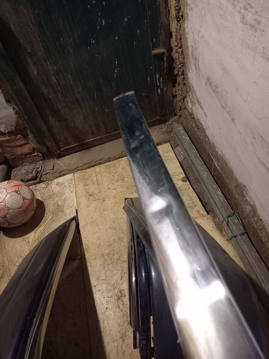 Продам части бампера на W210