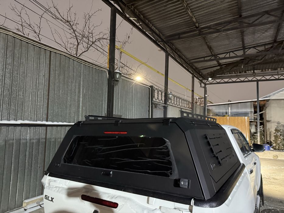 Кунг на пикап Hilux vigo