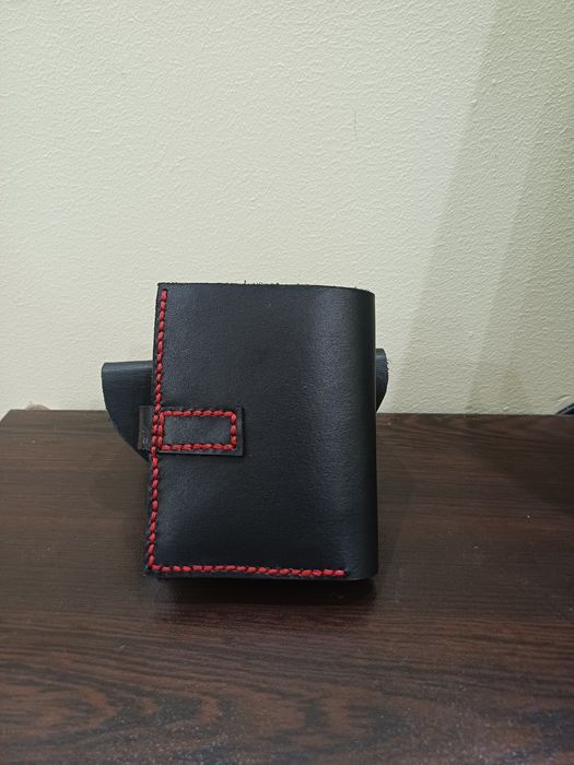 Портфейл от естествена кожа