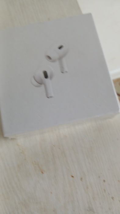 Срочно продам AirPods Pro 2 Apple