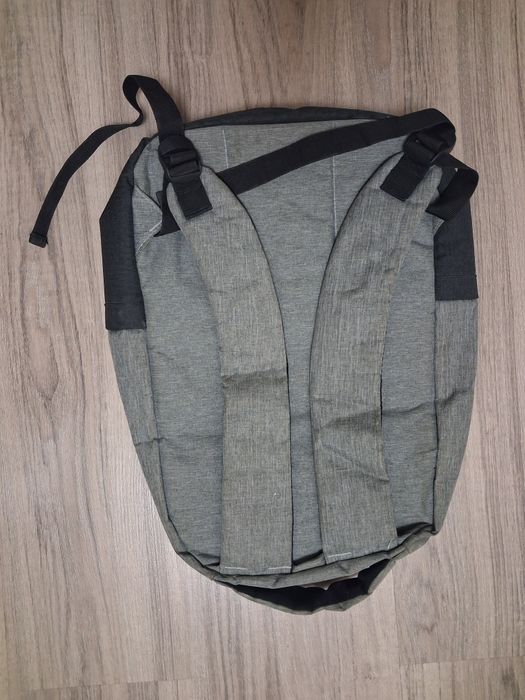 сумка-рюкзак для ноутбука