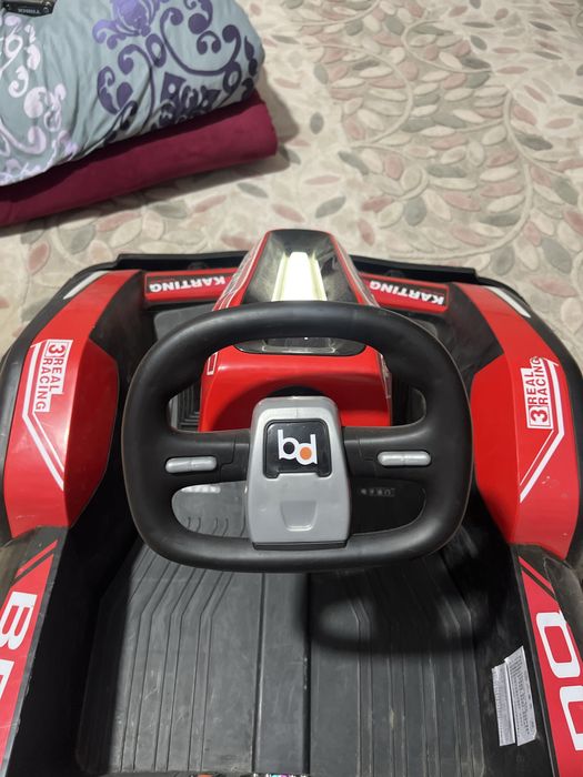 машина гоночная детская