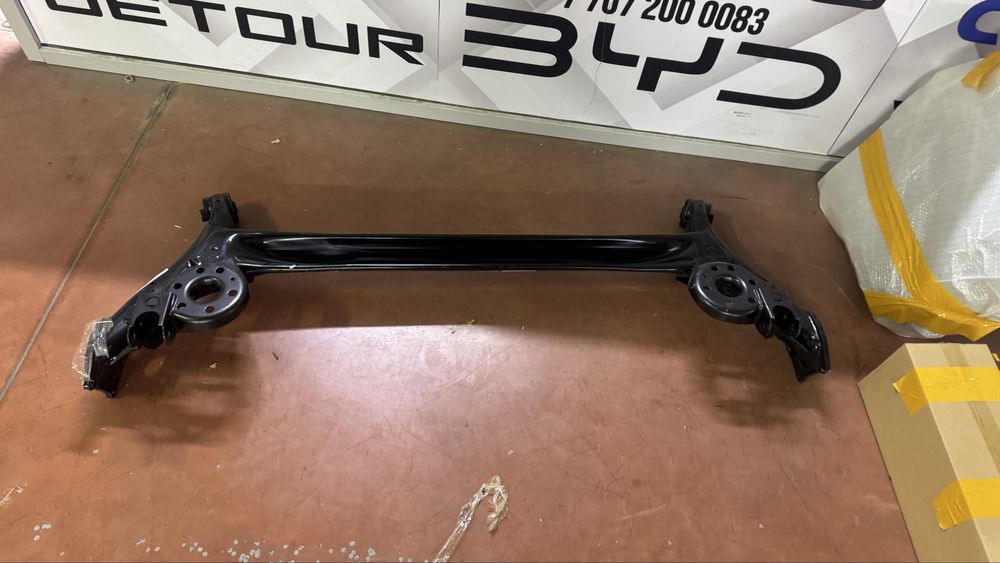 Задняя балка BYD