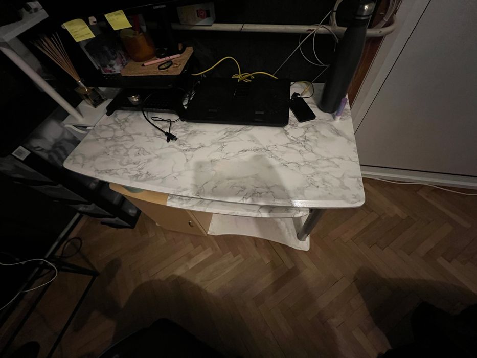 Бюро ученическо работно