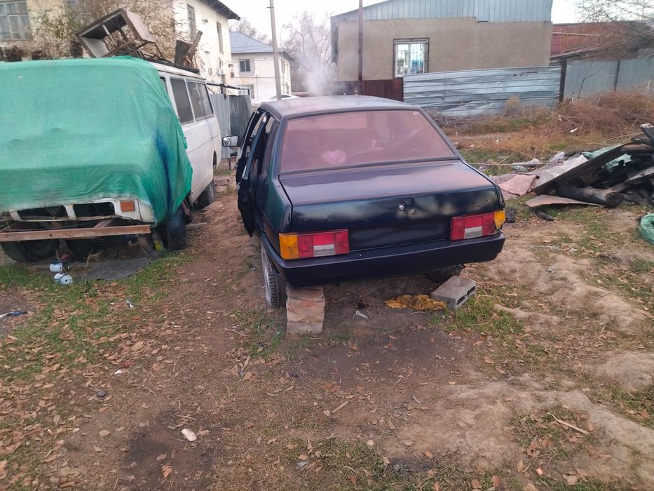 Машина ваз 21099