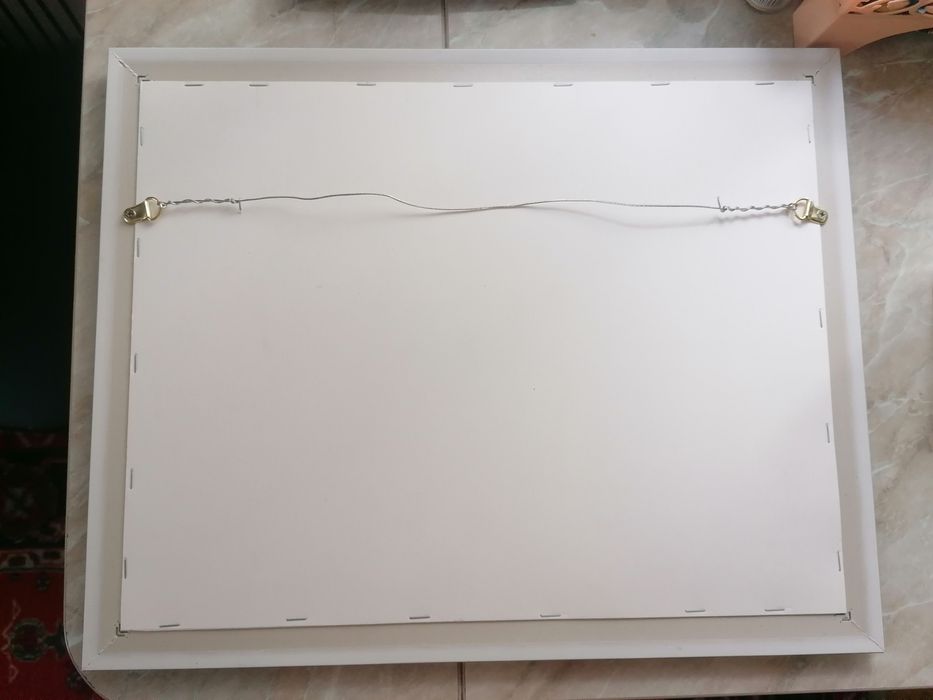 Картина вышита бисером.