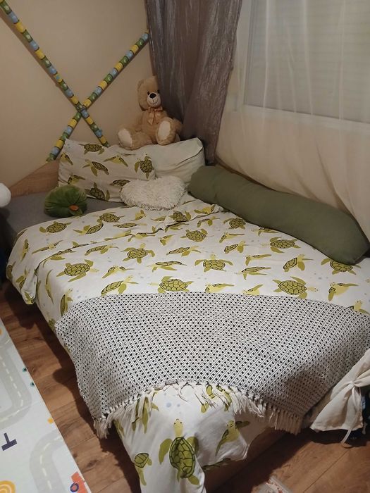 Легло        с матрак