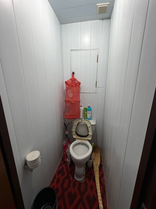 Сергели 4   4/4/5 Нахтга сотилади срочно