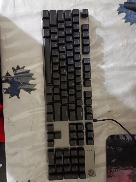 Продается Клавиатура Rgb документ коробка есть