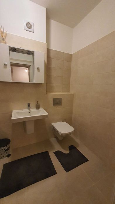 Inchiriere apartament 2 camere Aviatiei bloc nou