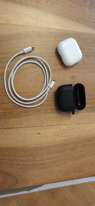 Carcasa Apple airpods 3