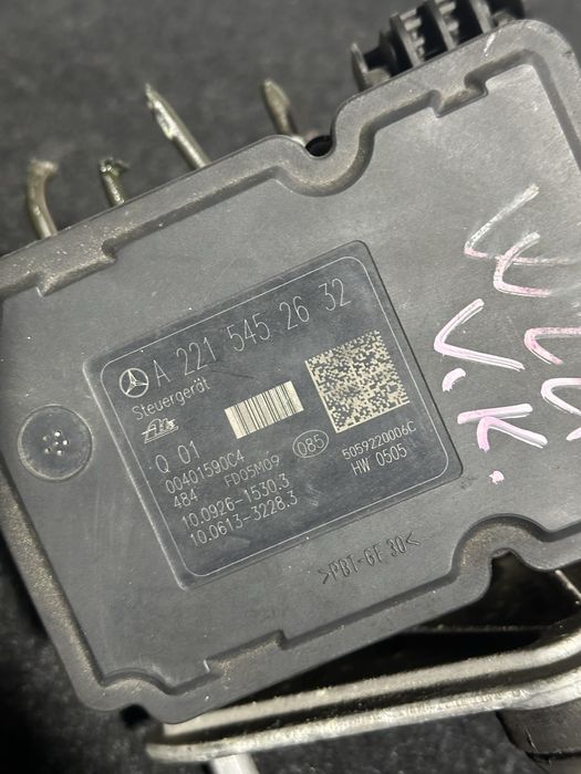 Блок ABS Mercedes w221