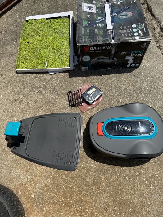 Robot tuns iarba Gardena