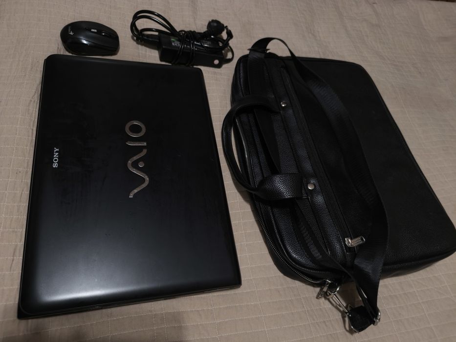 Ноутбук Sony 17.3