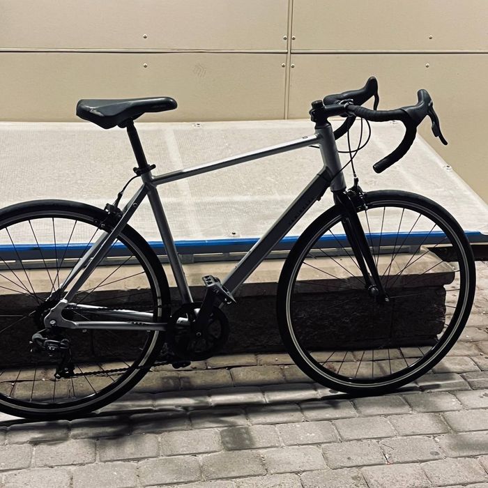 Продам срочно! Шоссейный велосипед Van Rysel RC100 V2