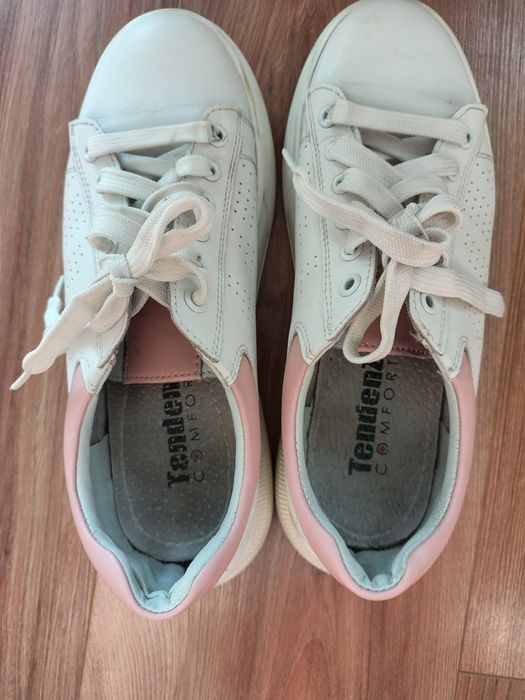 Кецове бели размер 39